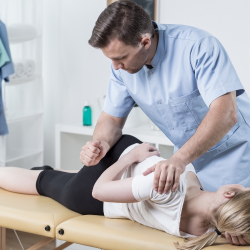 physical-therapy-clinic-spinal-mobilization-Pro-Active-Physical-Therapy-Malvern-Benton-Sheridan-Bryant-AR